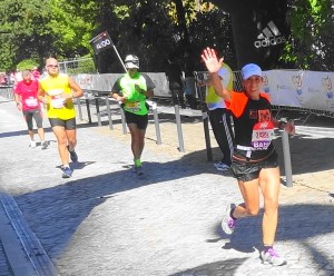 Paula Matos sub4h na estreia na Maratona