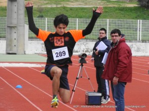 António Franco 1º nos 100 m e no Triplo